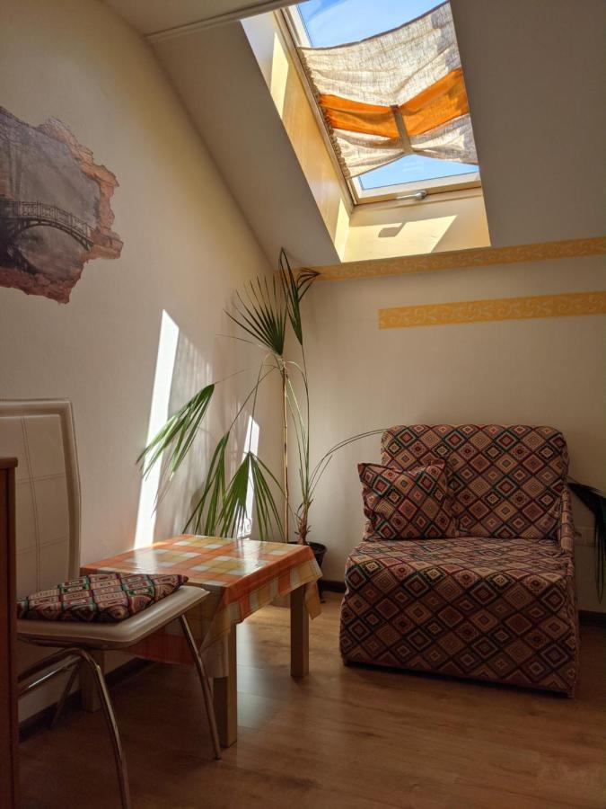 Pivnicka Pod Cachtickym Hradom Hotel Cachtice Bagian luar foto